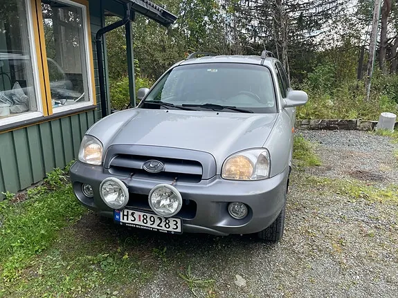 Hyundai Santa Fe 2005 photo 2