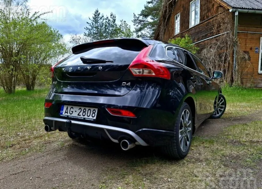 Volvo V40 2014 photo 5
