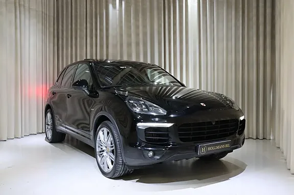 Porsche Cayenne S 2017 photo 2