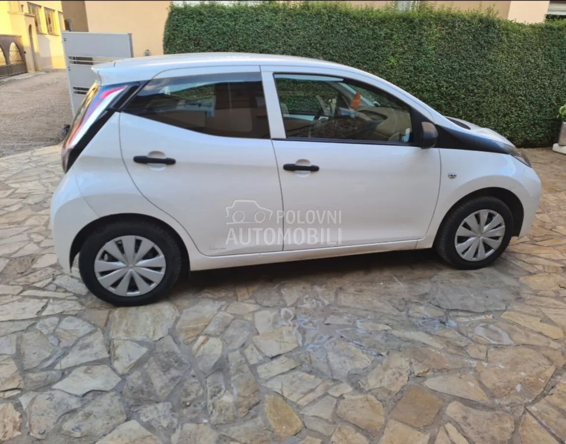 Toyota Aygo 2015 photo 5