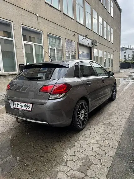 Citroen C4 2016 photo 4
