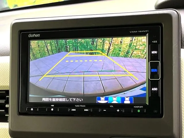 Honda N-Box 2018 photo 4
