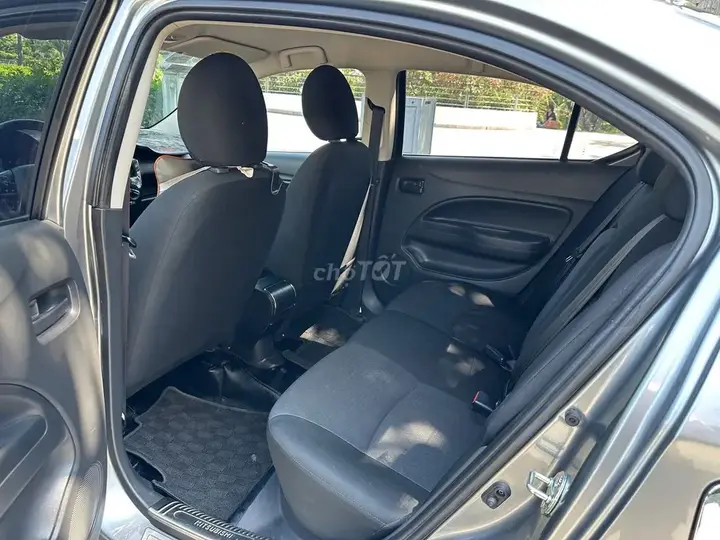Mitsubishi Attrage 2021 photo 2