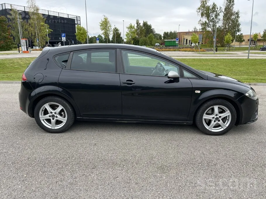 Seat Leon 2008 photo 4