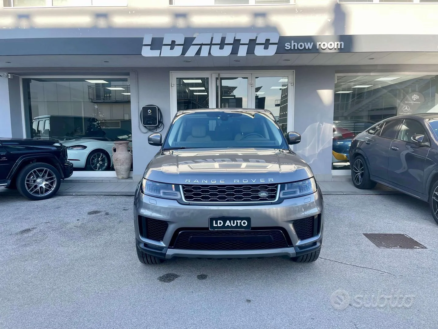 Land Rover Range Rover Sport 2020 photo 2