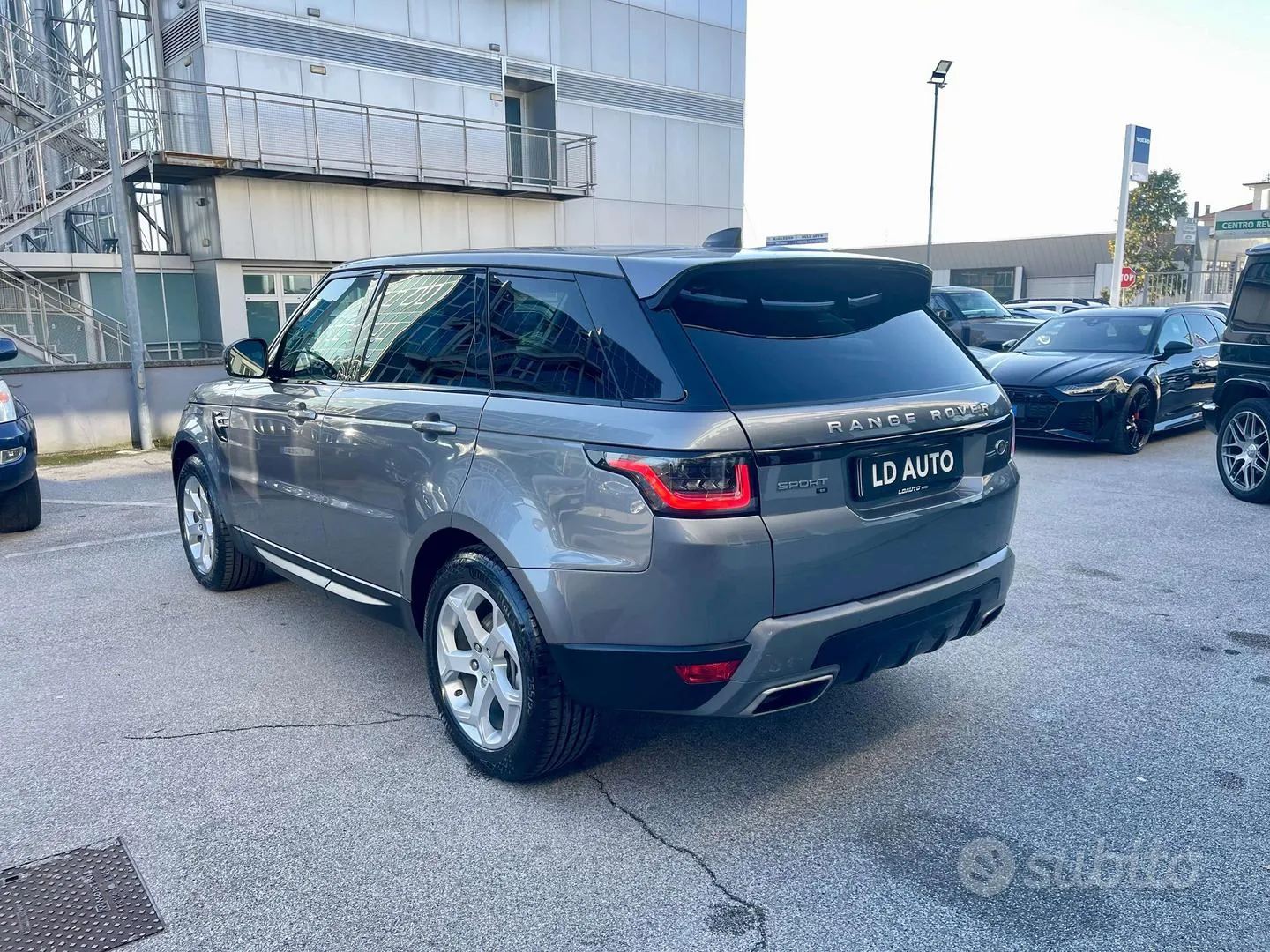 Land Rover Range Rover Sport 2020 photo 4