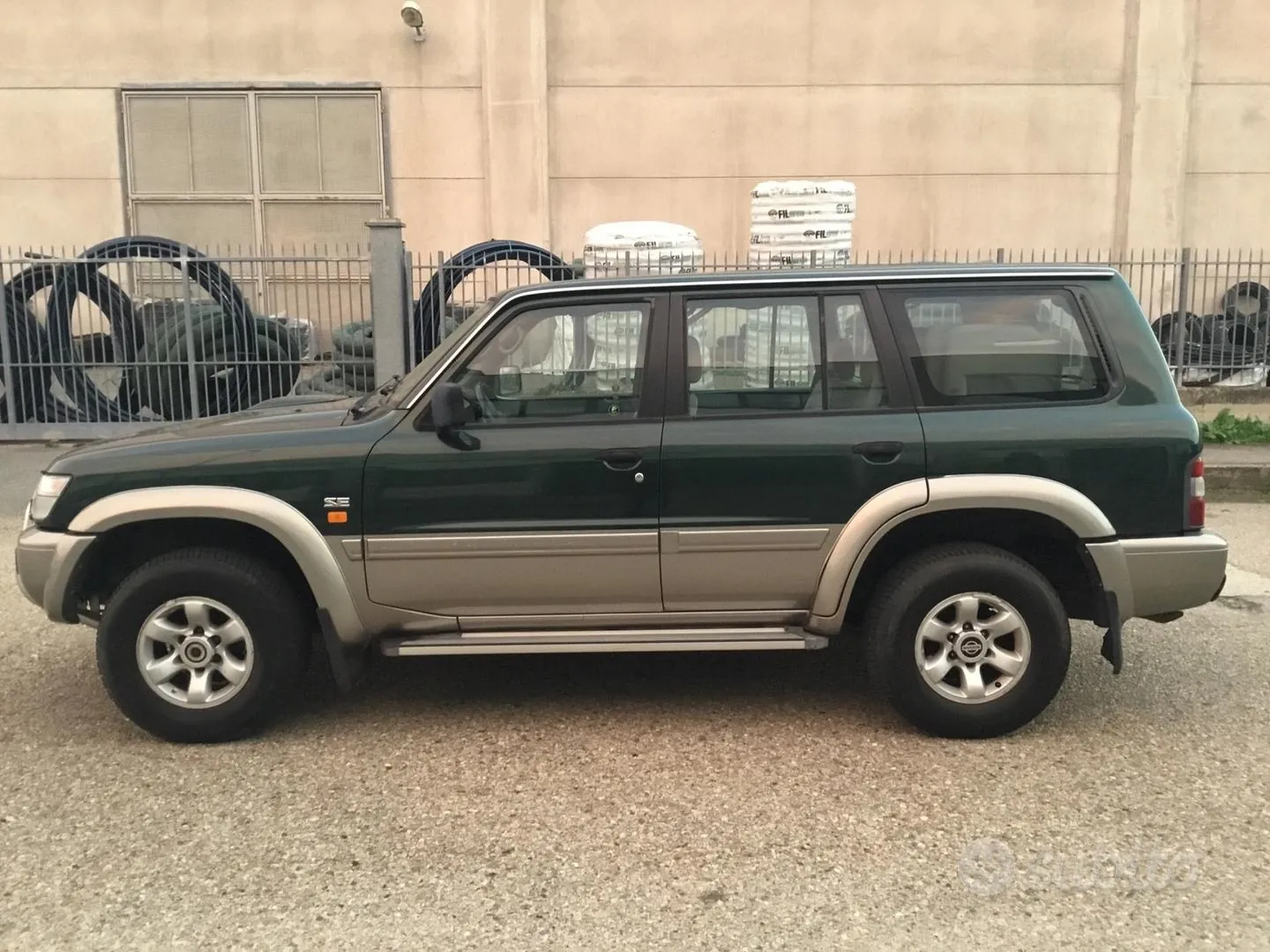 Nissan Patrol 1998 photo 4