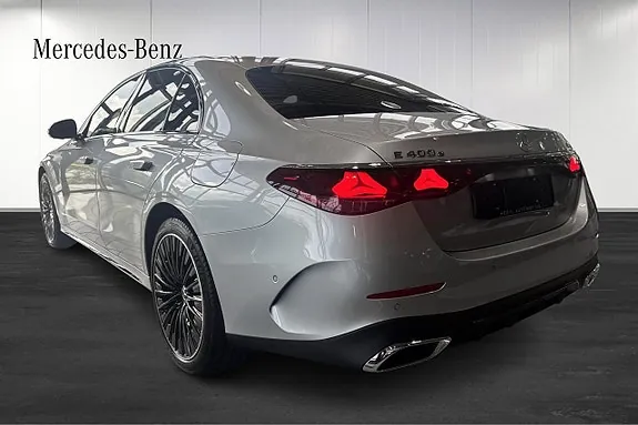 Mercedes-Benz 400 E 2026 photo 3