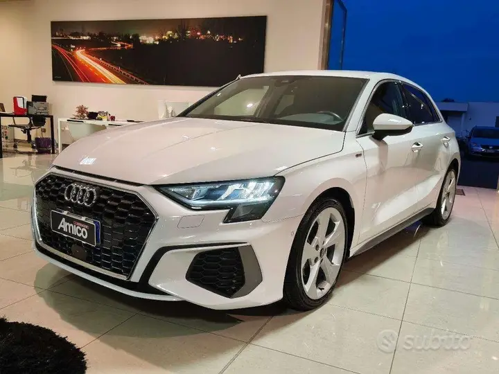 Audi A3 2021 photo 2