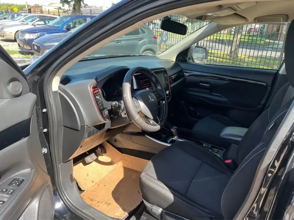 Mitsubishi Outlander 2020 photo 5