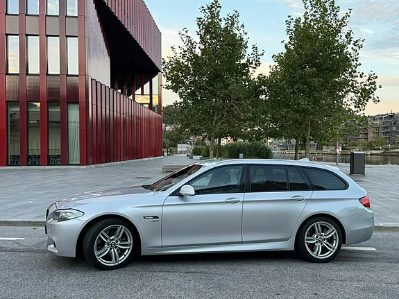 BMW 528I 2012 photo 2
