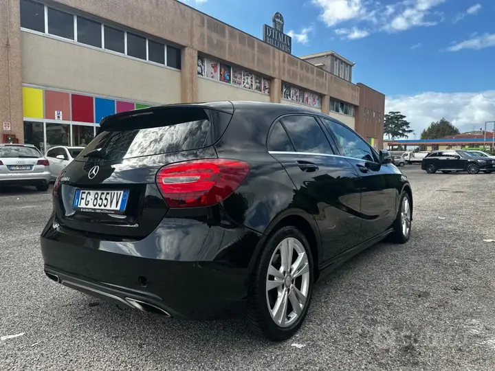 Mercedes-Benz A180D 2017 photo 5