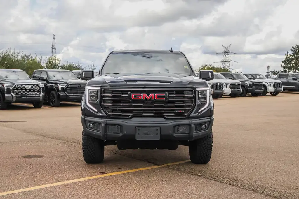 GMC Sierra 1500 2026 photo 3