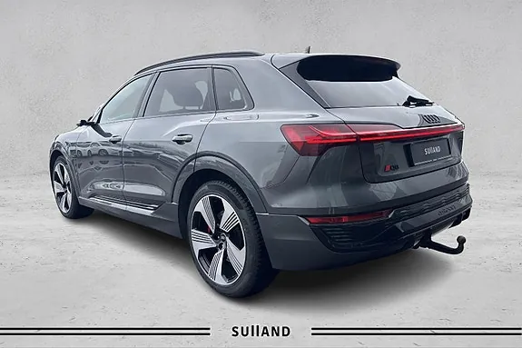 Audi Q8 E-Tron 2024 photo 3