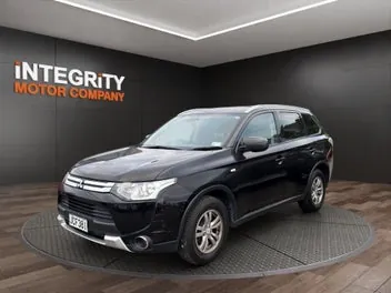 Mitsubishi Outlander 2015 photo 3