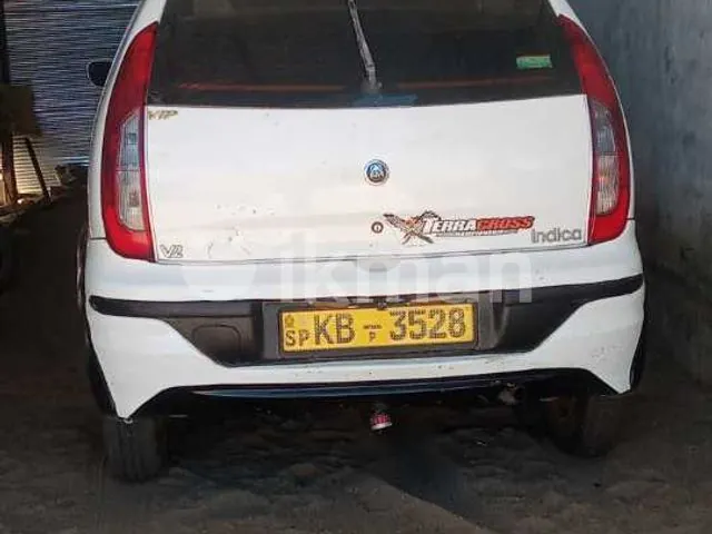 Tata Indica 2008 photo 2