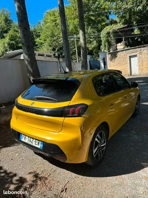 Peugeot 208 2020 photo 4