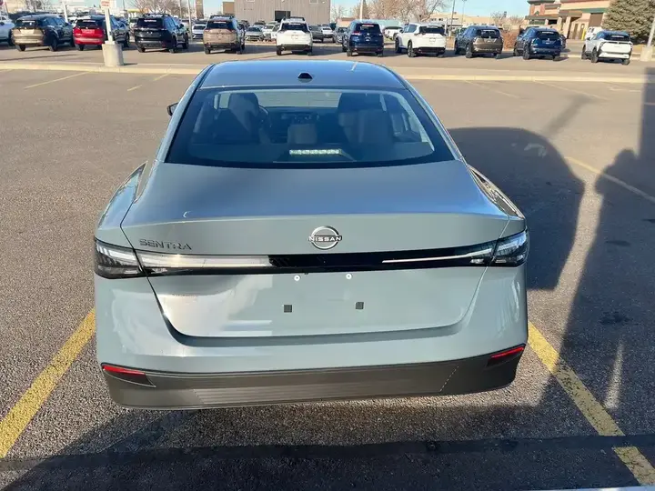 Nissan Sentra 2026 photo 4