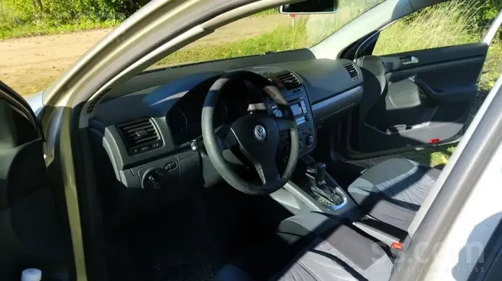 Volkswagen Jetta 2008 photo 4