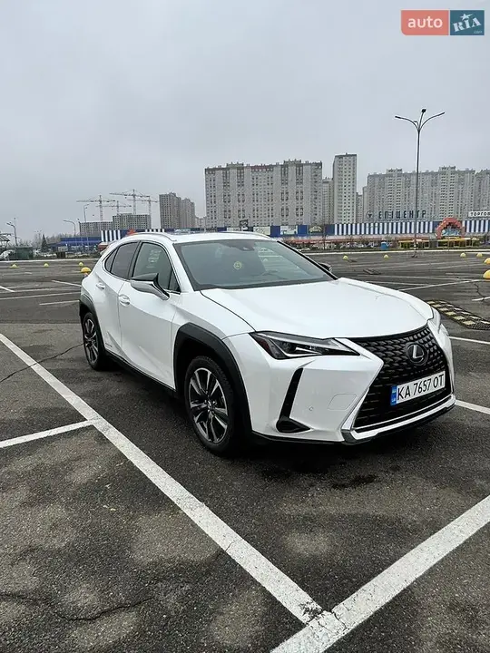 Lexus Ux 2020 photo 2