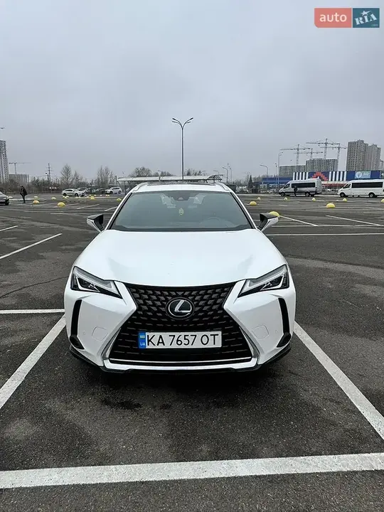 Lexus Ux 2020 photo 3