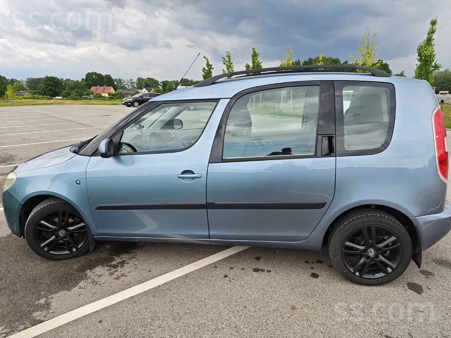 Skoda Roomster 2007 photo 4