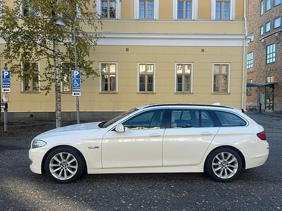 BMW 520D 2012 photo 3
