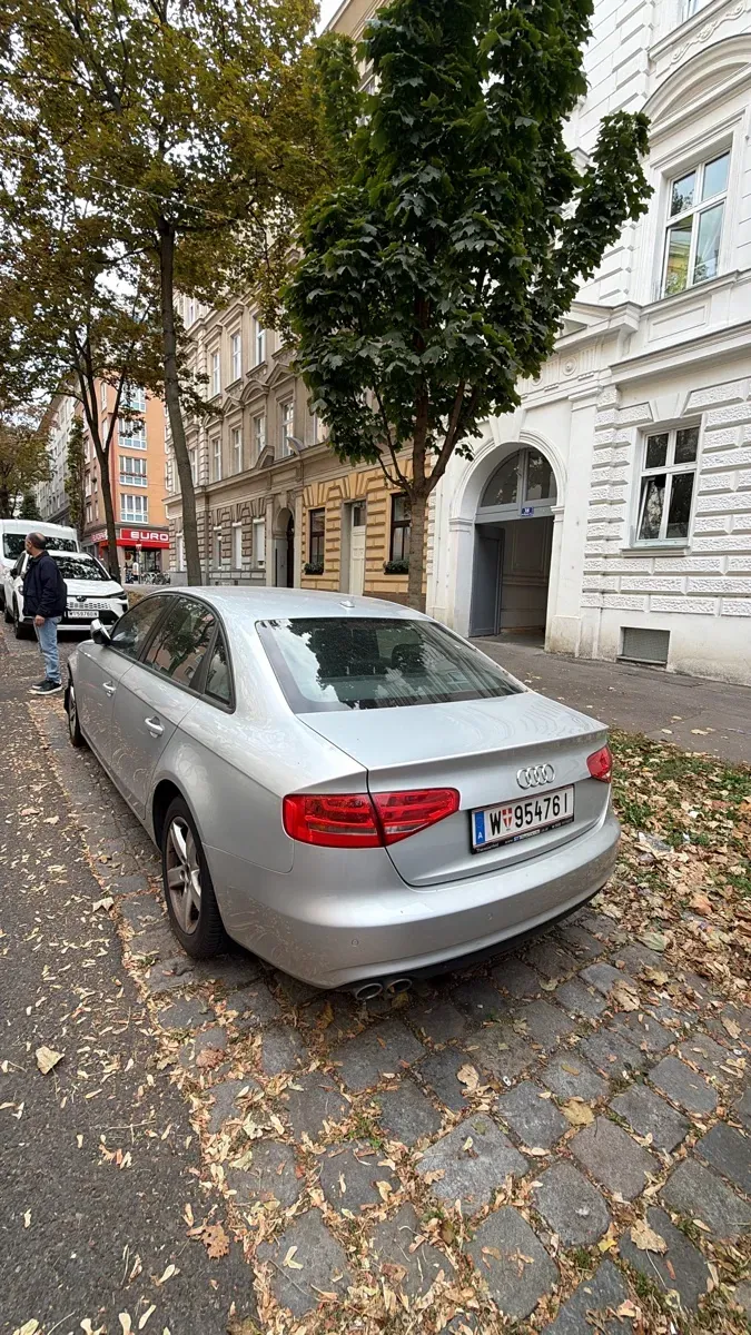 Audi A4 2013 photo 3