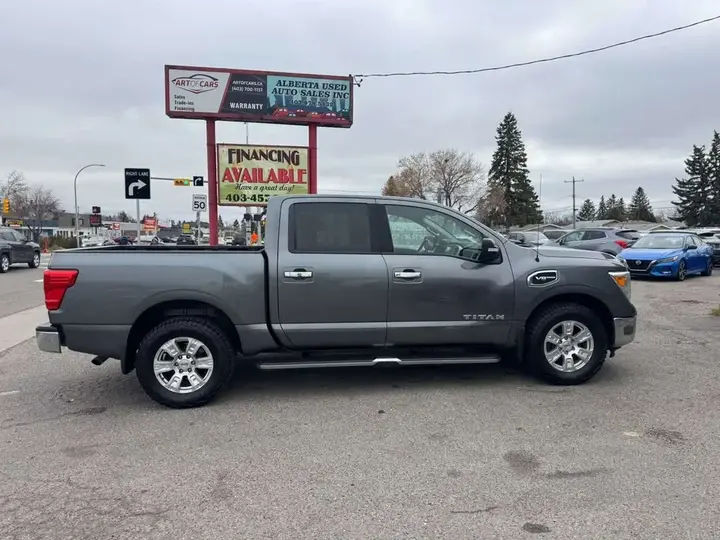 Nissan Titan 2017 photo 4