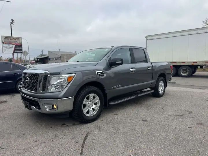 Nissan Titan