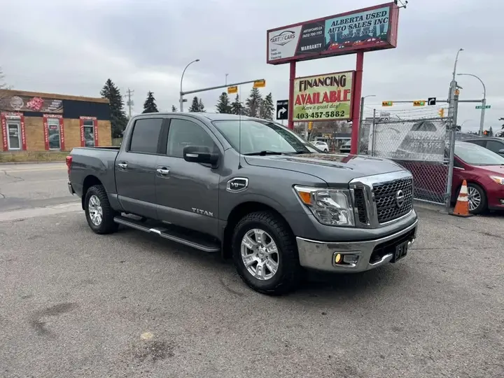 Nissan Titan 2017 photo 3