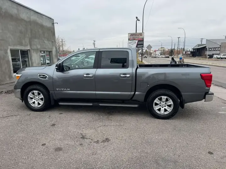 Nissan Titan 2017 photo 5