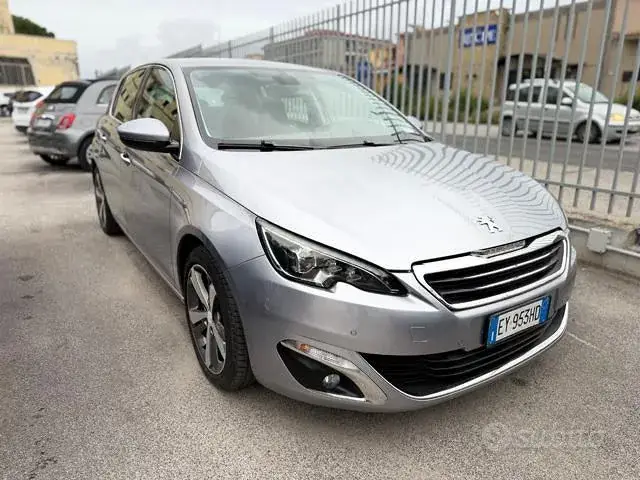 Peugeot 308 2015 photo 3