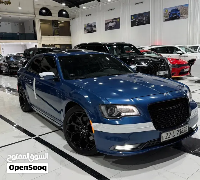 Chrysler 300 2022 photo 3