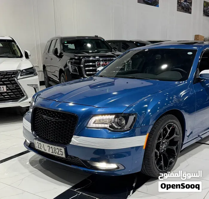 Chrysler 300 2022 photo 4