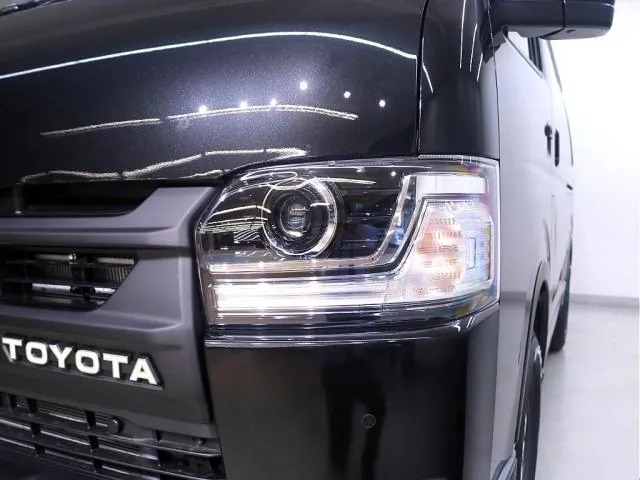 Toyota Hiace 2026 photo 5