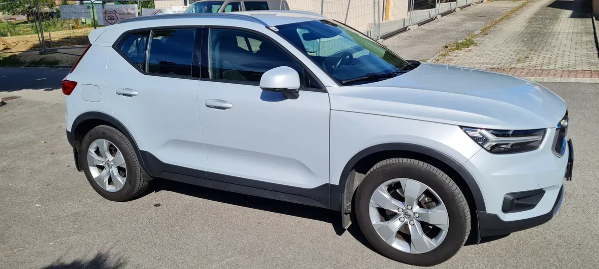 Volvo Xc40 2019 photo 2