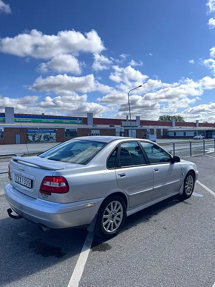 Volvo S40 2004 photo 2