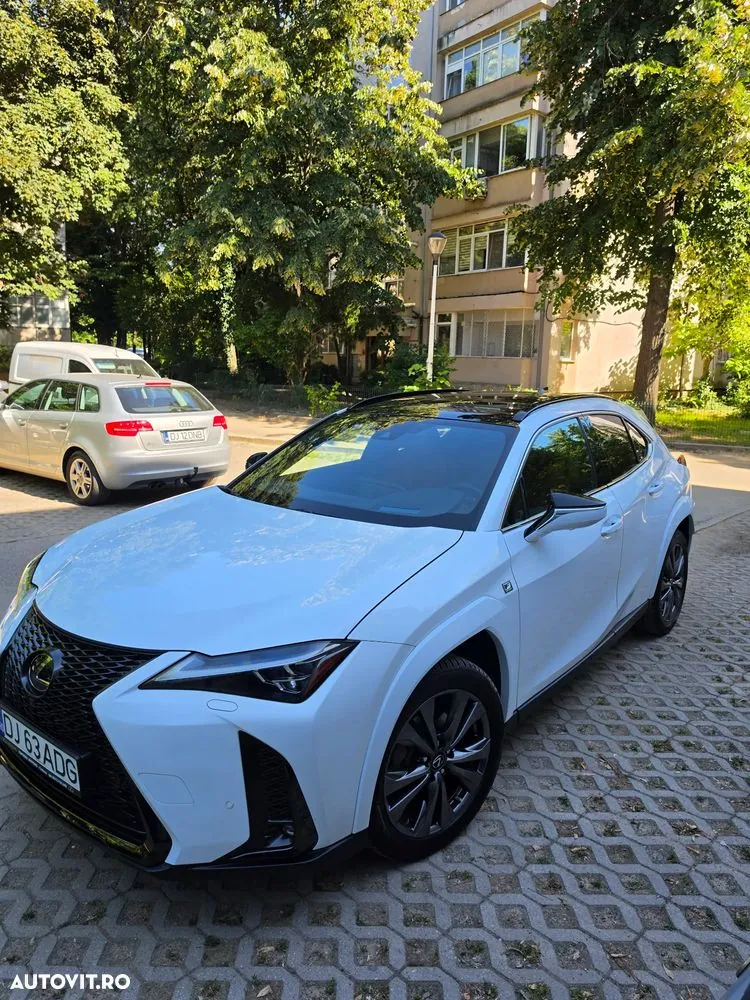 Lexus Ux