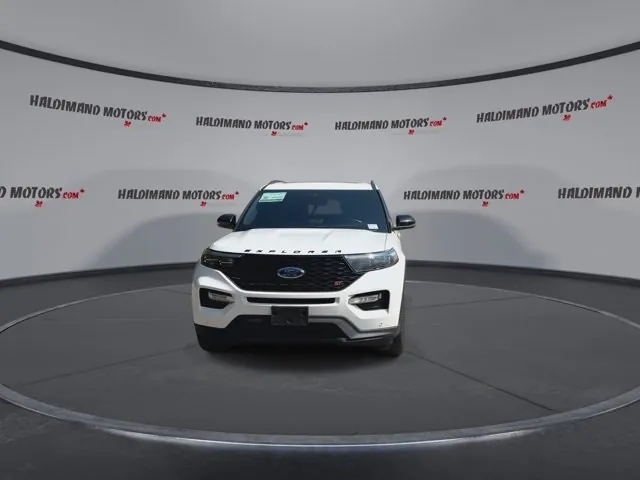 Ford Explorer 2024 photo 3