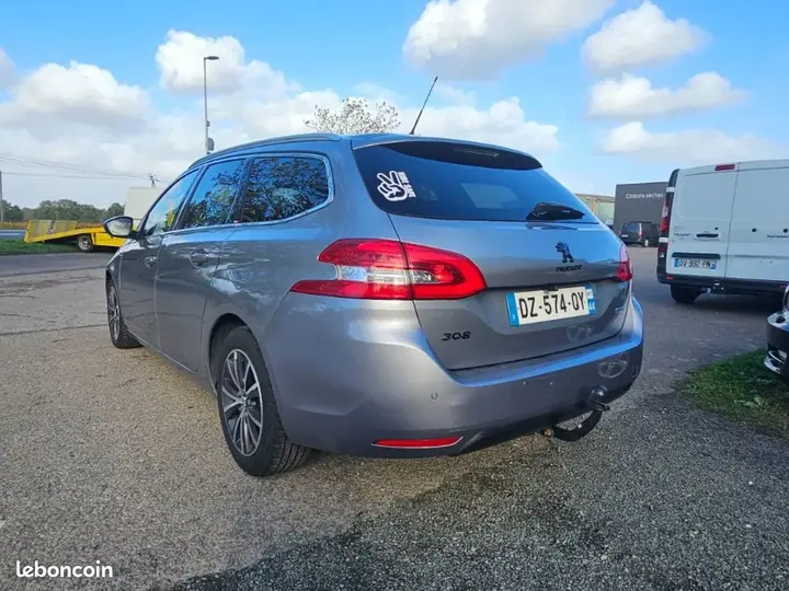 Peugeot 308 2016 photo 4