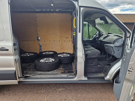 Ford Transit 2015 photo 4