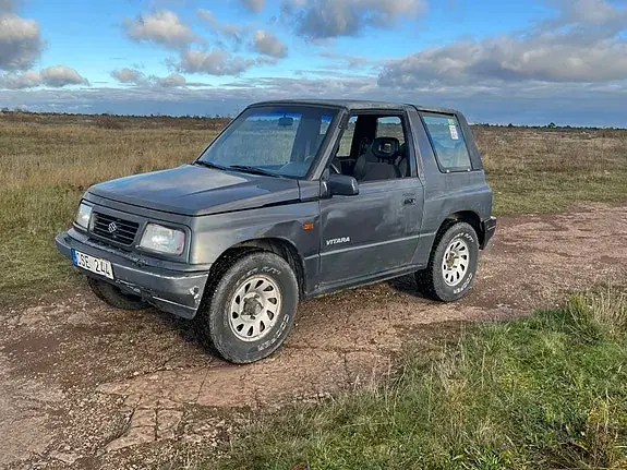 Suzuki Vitara 1995 photo 3