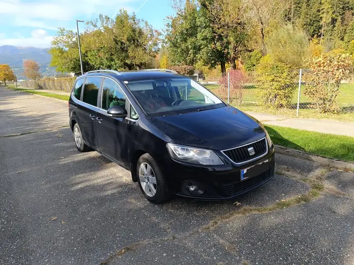 Seat Alhambra 2011 photo 3