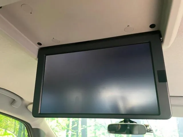 Nissan Serena 2018 photo 3