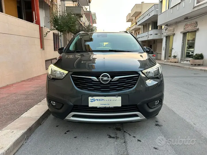 Opel Crossland X 2018 photo 2