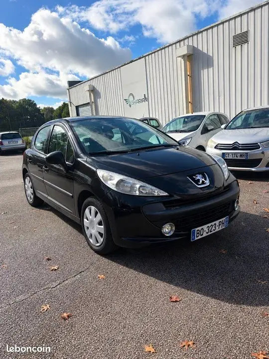 Peugeot 207