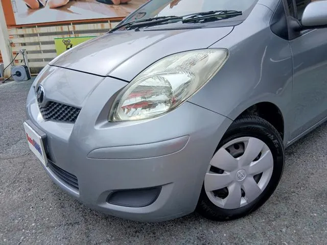Toyota Vitz F Limited 2008 photo 4
