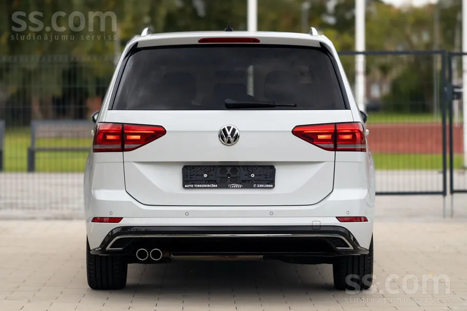 Volkswagen Touran 2016 photo 5
