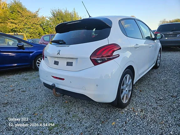 Peugeot 208 2019 photo 5